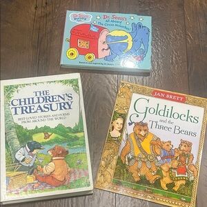 Dr. Seuss Blue and Red Circus McGurkus Book and 2 other kids books